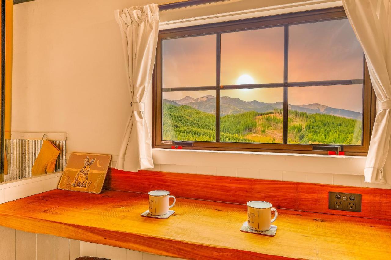 The Shepherds Hut - Boutique Retreat. 汉默温泉 外观 照片