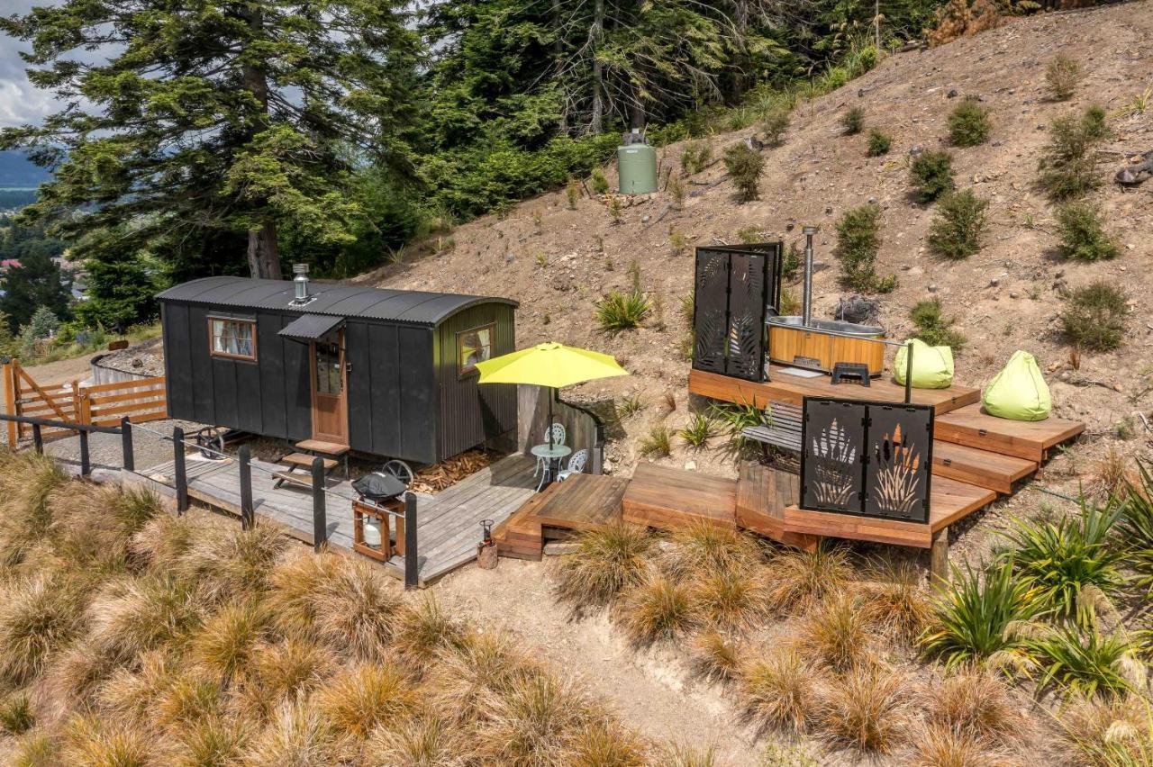 The Shepherds Hut - Boutique Retreat. 汉默温泉 外观 照片